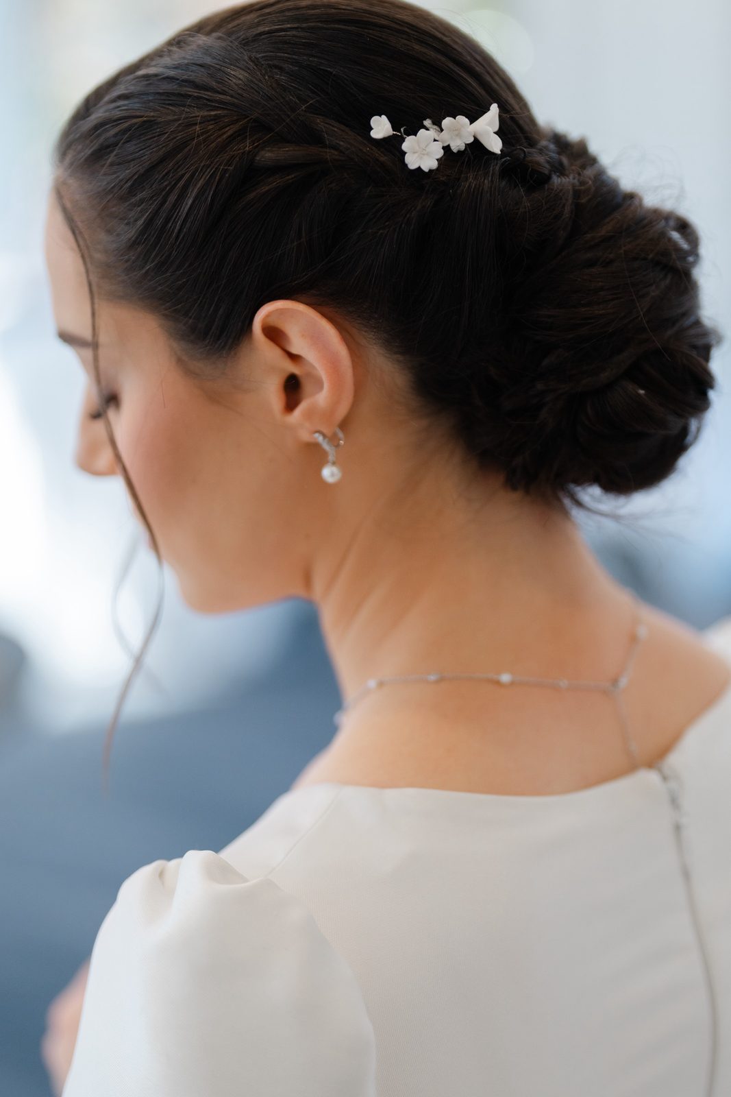 Kayla’s hair and pearl pins