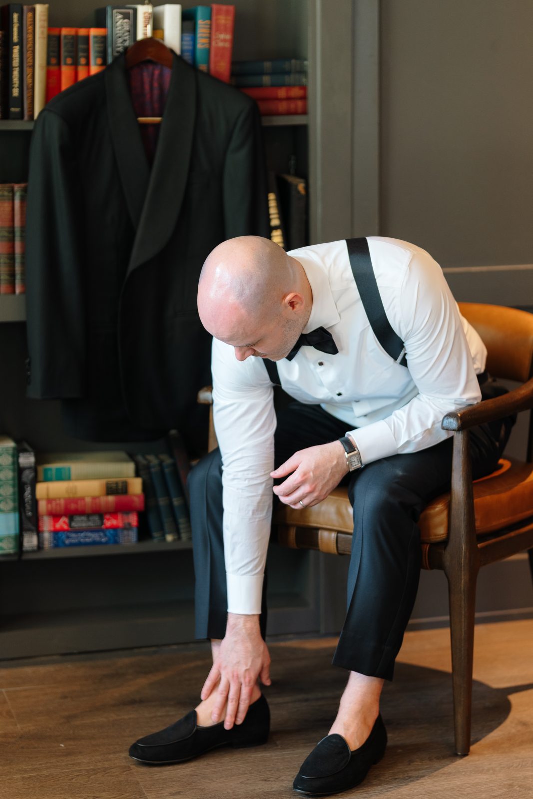 Getting ready on the morning of Dharma and Casey&rsquo;s Bear Brook Valley wedding