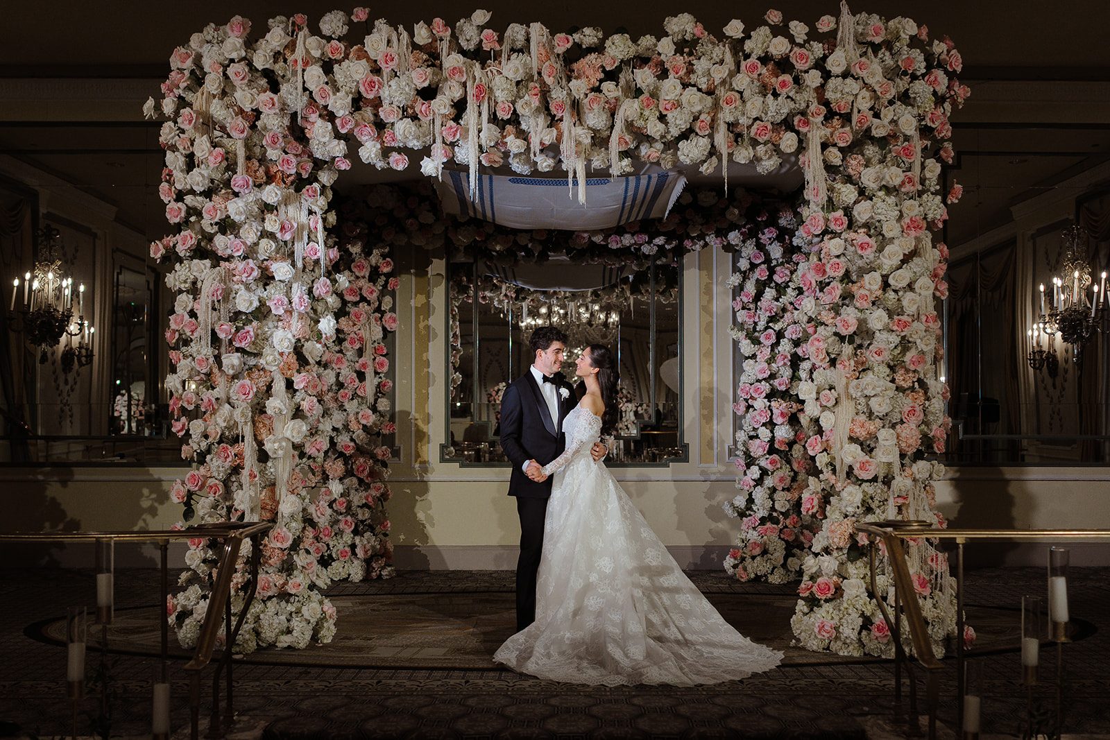 Dori and Ben&rsquo;s first kiss under the chuppah