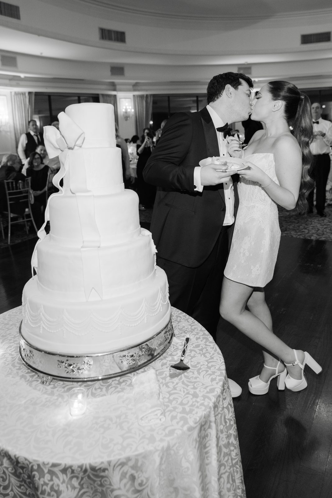 The wedding cake at Oheka Castle