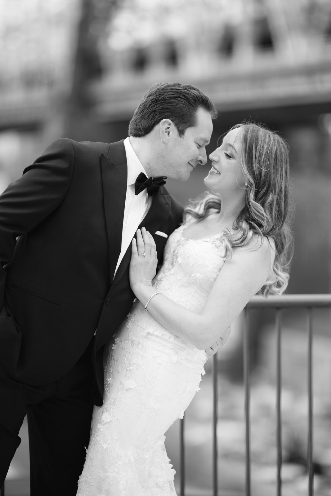 Black and white kiss