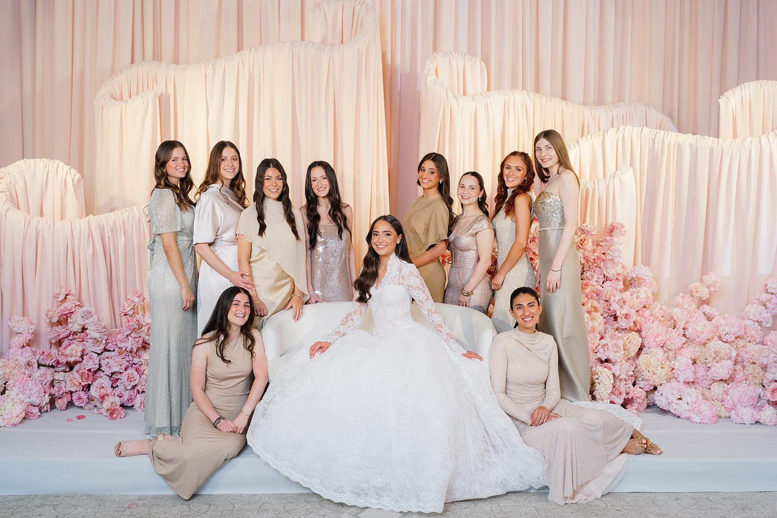 Rosalie and her bridesmaids at the blush lounge at Edgewood Country Club