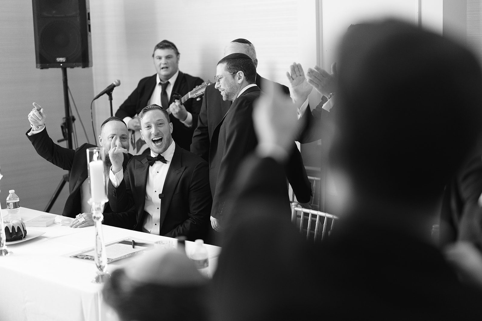 The band plays at the tisch, black and white, Edgewood Country Club wedding