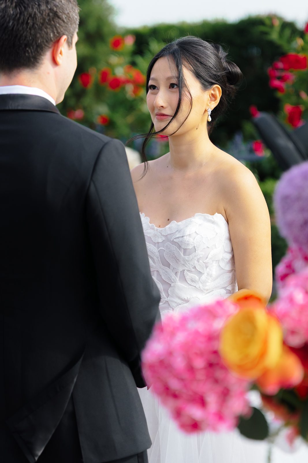 Rooftop garden ceremony at Le Jardin sur Madison, New York