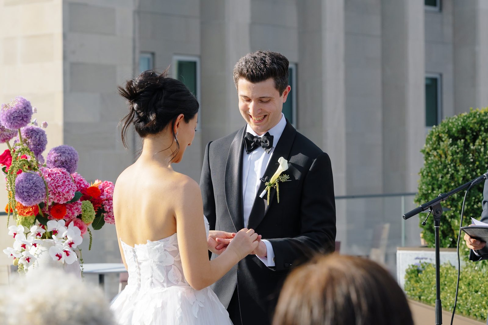 Rooftop garden ceremony at Le Jardin sur Madison, New York