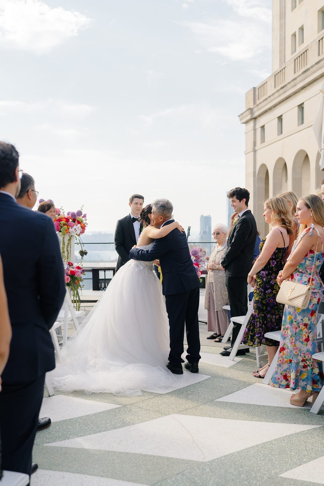 Rooftop garden ceremony at Le Jardin sur Madison, New York