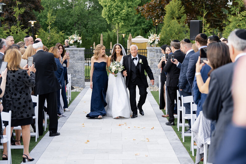 Laynie and Cody — photograph 2 by Alex Knight Studio