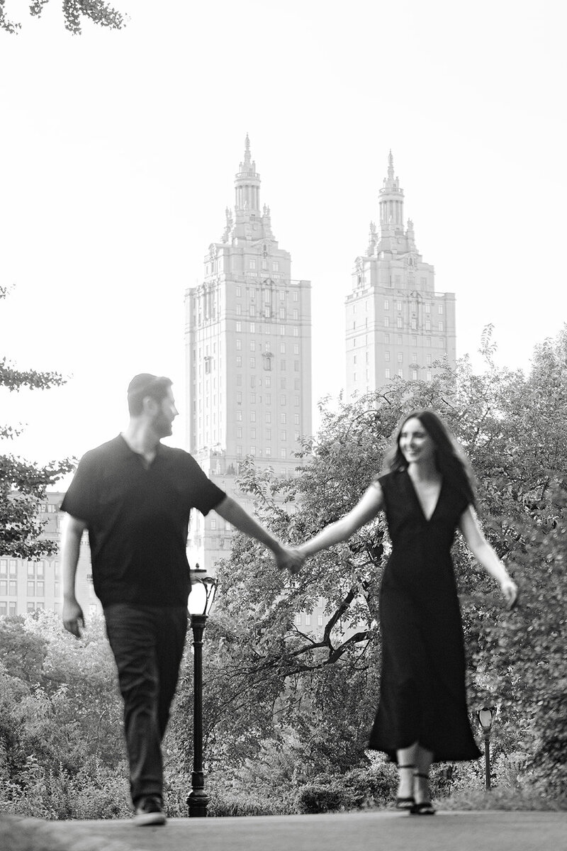 Marci and Evan engagement — photograph 5 by Alex Knight Studio