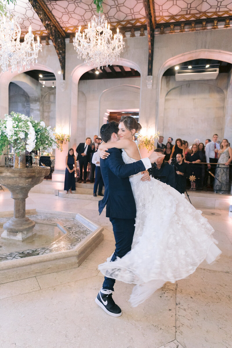 Nicole & Elie — photograph 12 by Alex Knight Studio