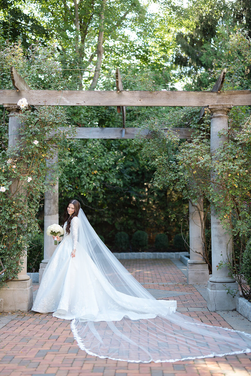 Sara and Gabriel — photograph 20 by Alex Knight Studio