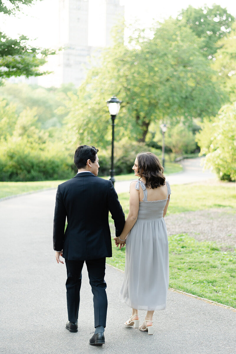 Sara and Jon engagement — photograph 7 by Alex Knight Studio