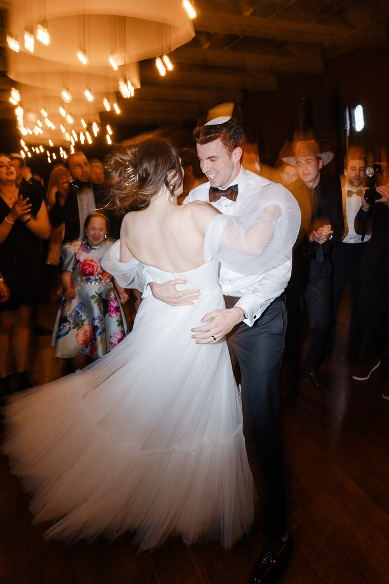 Victoria & Judah — photograph 5 by Alex Knight Studio