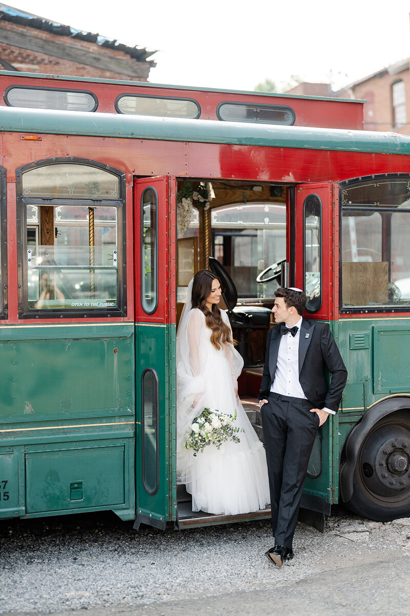 Victoria & Judah — photograph 22 by Alex Knight Studio