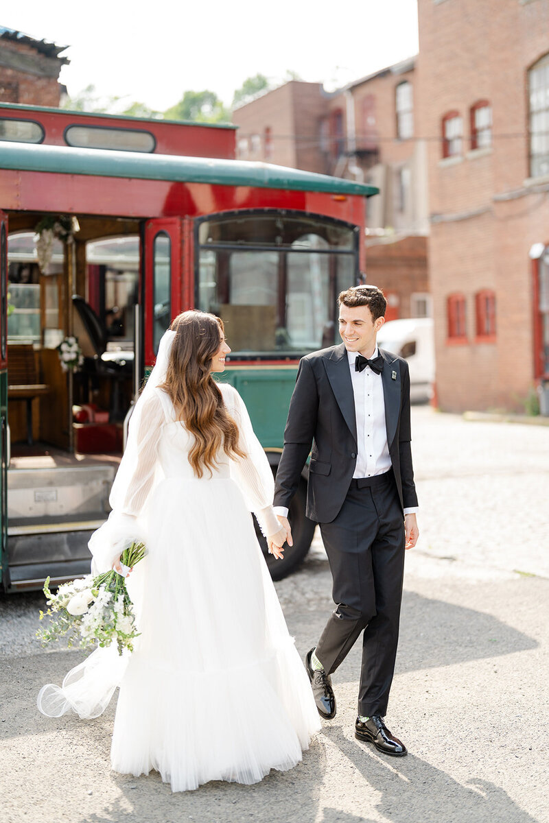 Victoria & Judah — photograph 25 by Alex Knight Studio