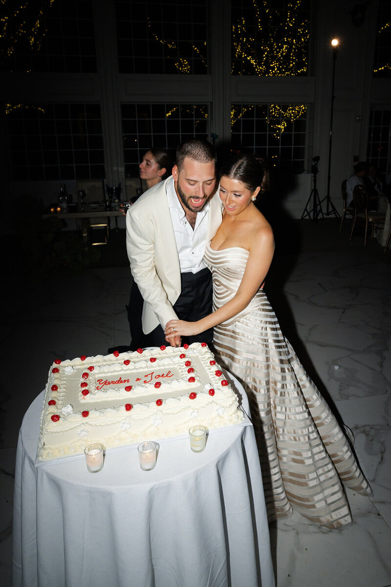 Yarden & Joel — photograph 20 by Alex Knight Studio