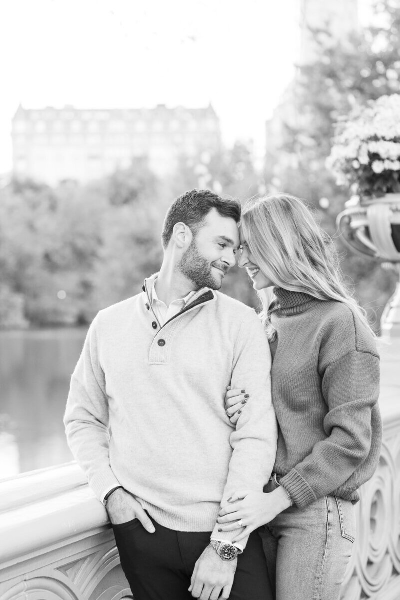 Ashley and Kendall engagement — photograph 4 by Alex Knight Studio
