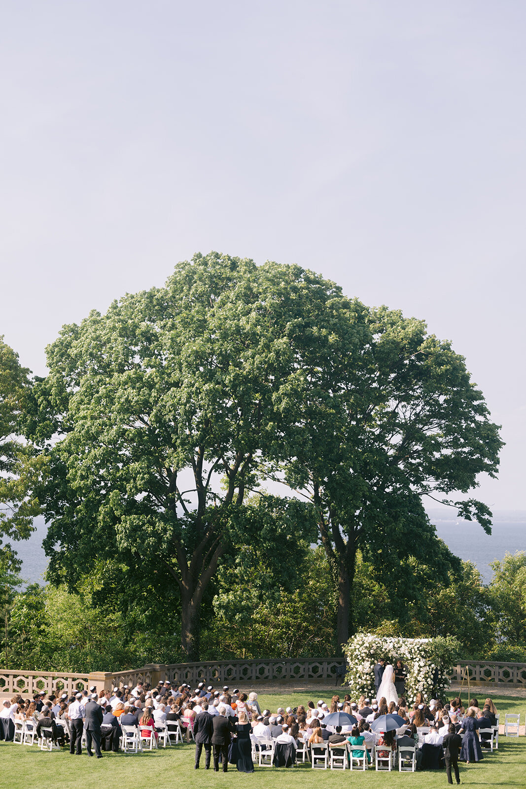 Featured wedding photograph by Alex Knight Studio 5